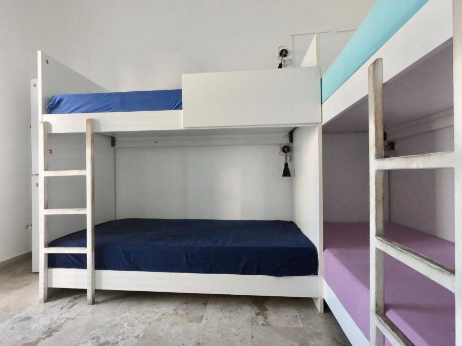 Fira Backpackers Place Exterior photo